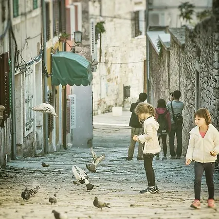 Lägenhet Art Kuca Cvajner Pula