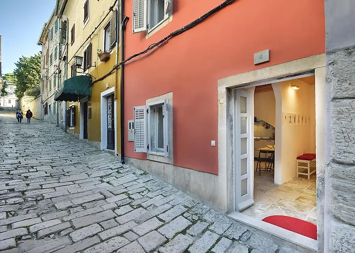 Art Kuca Cvajner Pula